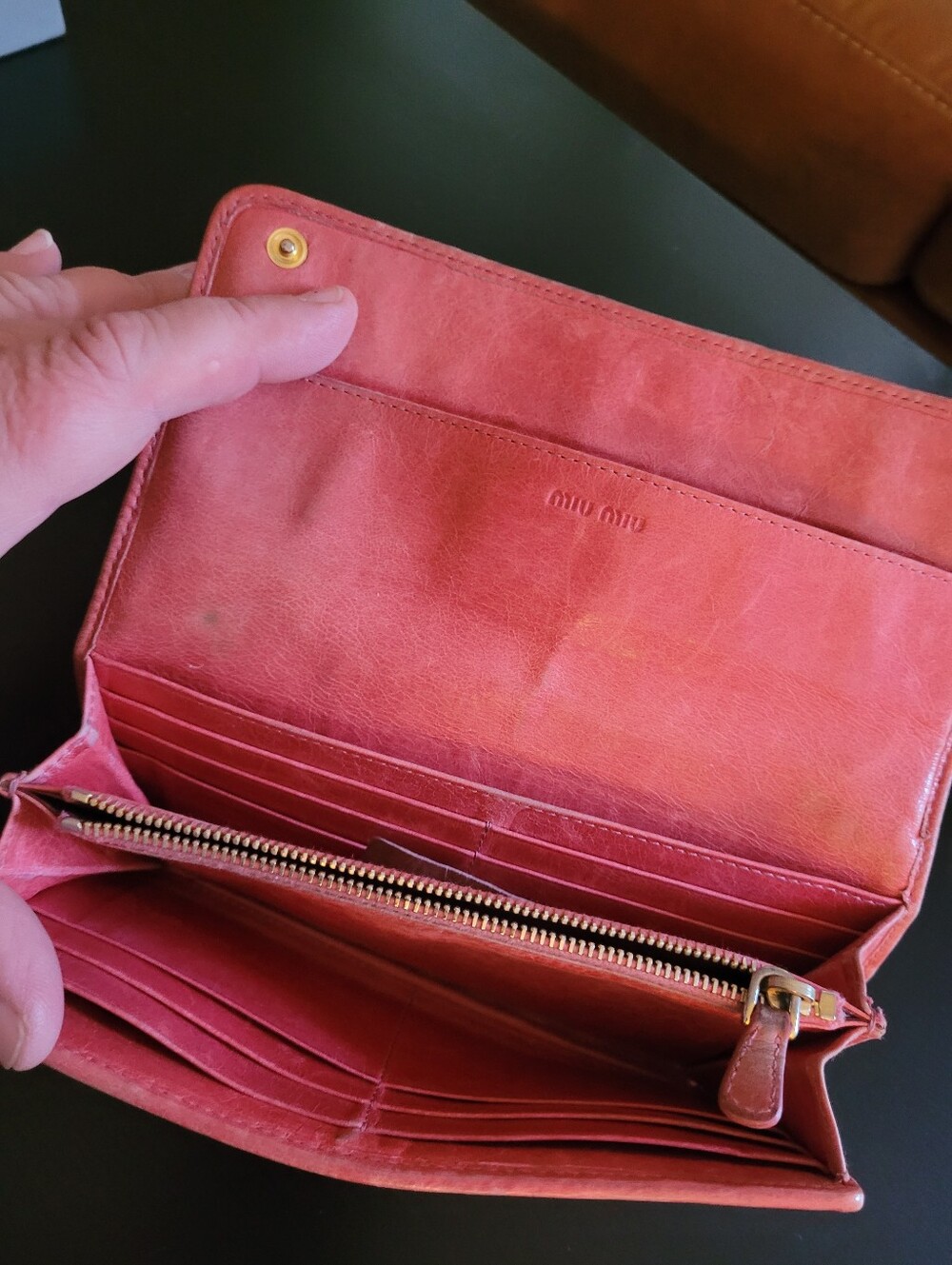 Project Miu Miu Pink Quilted Matelassé Leather Wallet with Gold Logo - Picture 5 of 8